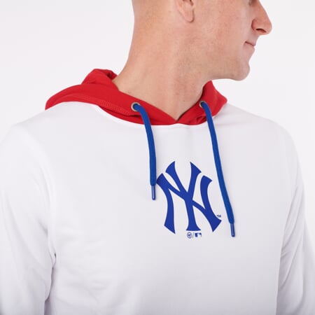 MLB New York Yankees Top Cut ’47 HELIX Pullover Hood